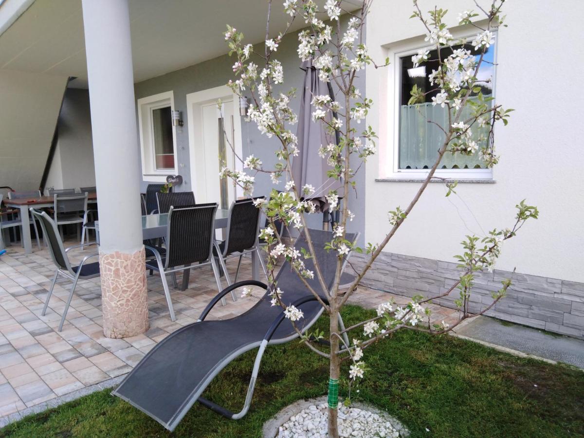 Bergblick Niedernsill Appartement Buitenkant foto